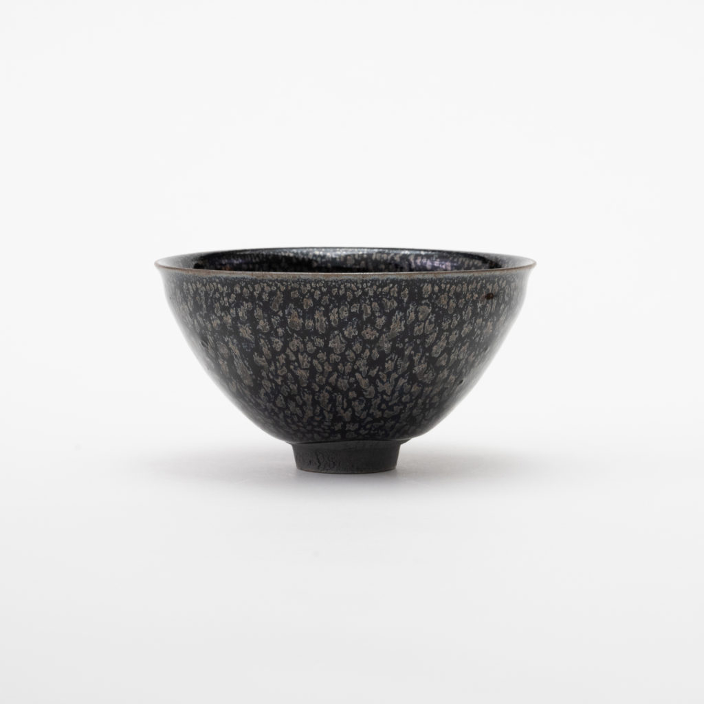 ♦茶道具 窯変天目 虹彩 抹茶碗 作家物 青山作 茶道具 コレクション 骨董品 ♢茶道具 窯変天目 虹彩 抹茶碗 作家物 青山作 茶道具